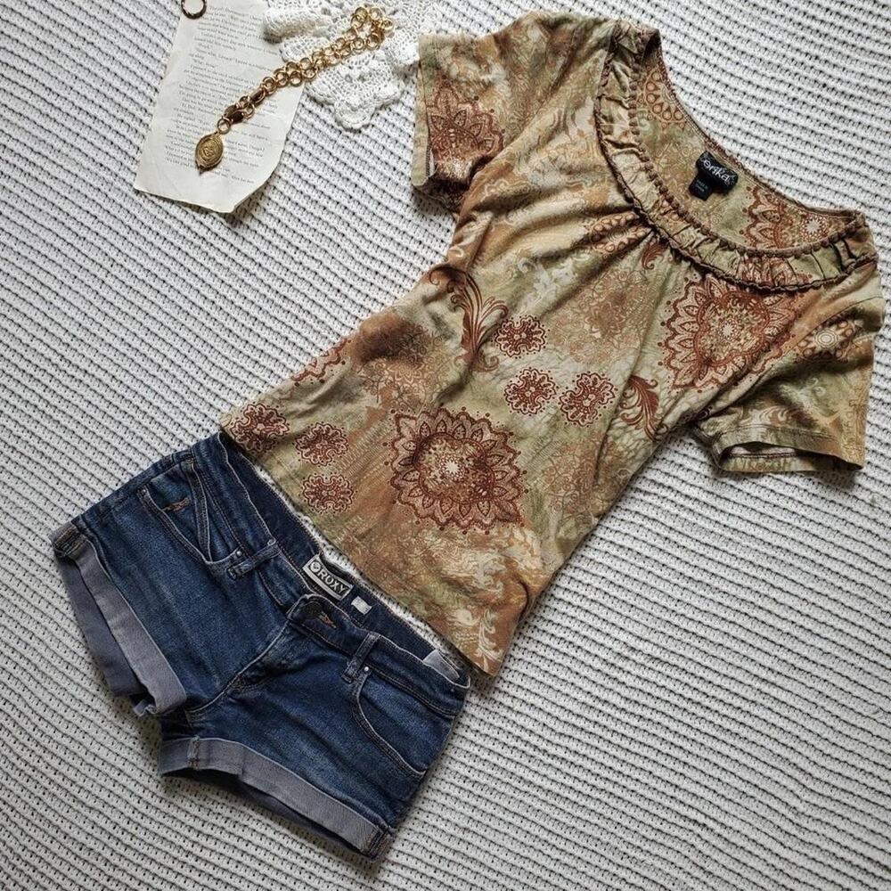 Y2k erika design short sleeve top